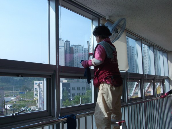 b37654ea6c09e0943a2b5313c14d246d_1451463