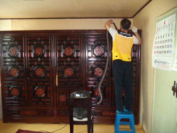 e9d1bc9b18396ef8b75ffb4294a4e90a_1462761