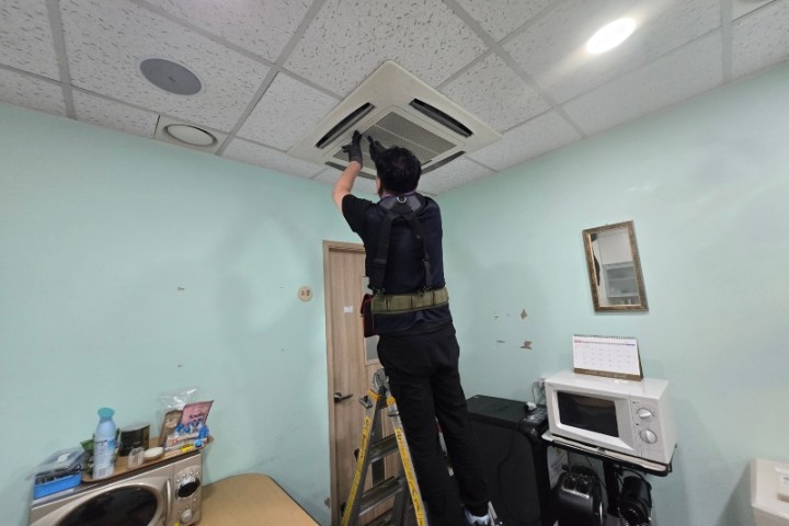 4WAY 팬코일(천장형 냉난방기) 분해세척 작업 후기